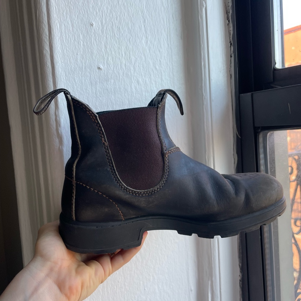 Blundstones - used men’s size 4 women’s 6 /7